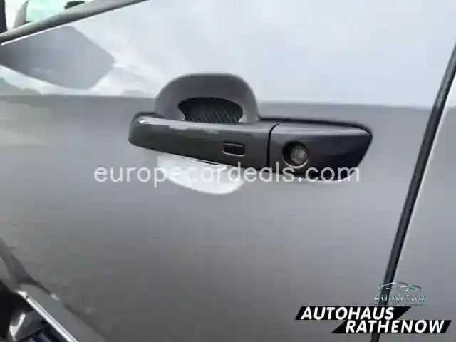 Double Cab 4WD V-CROSS Leder*LED*Mehrzone