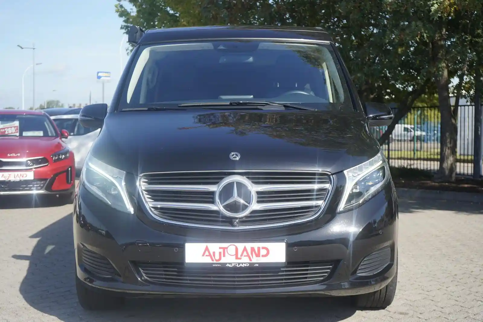 Mercedes-Benz V 250