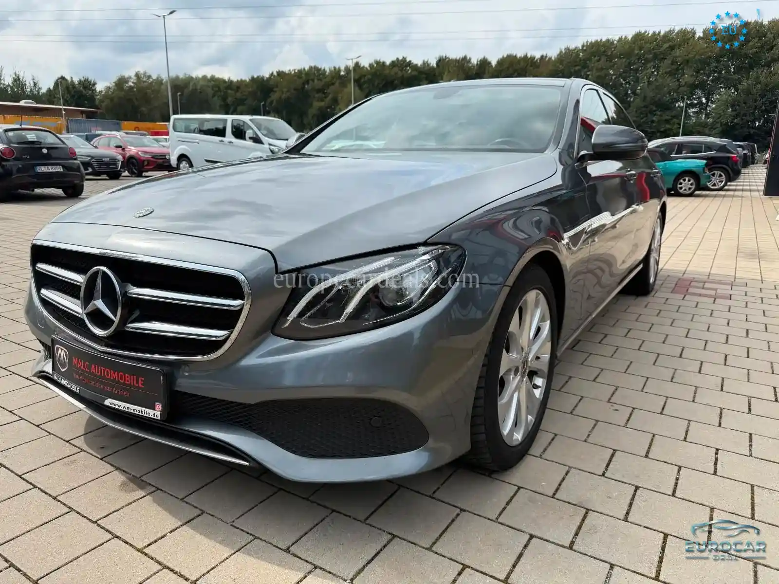 Mercedes-Benz E 200