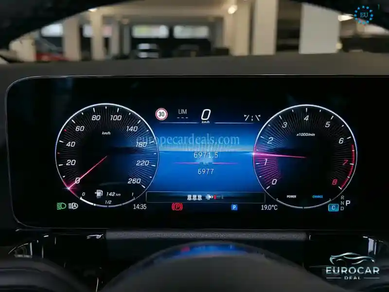 Mercedes-Benz B 220
