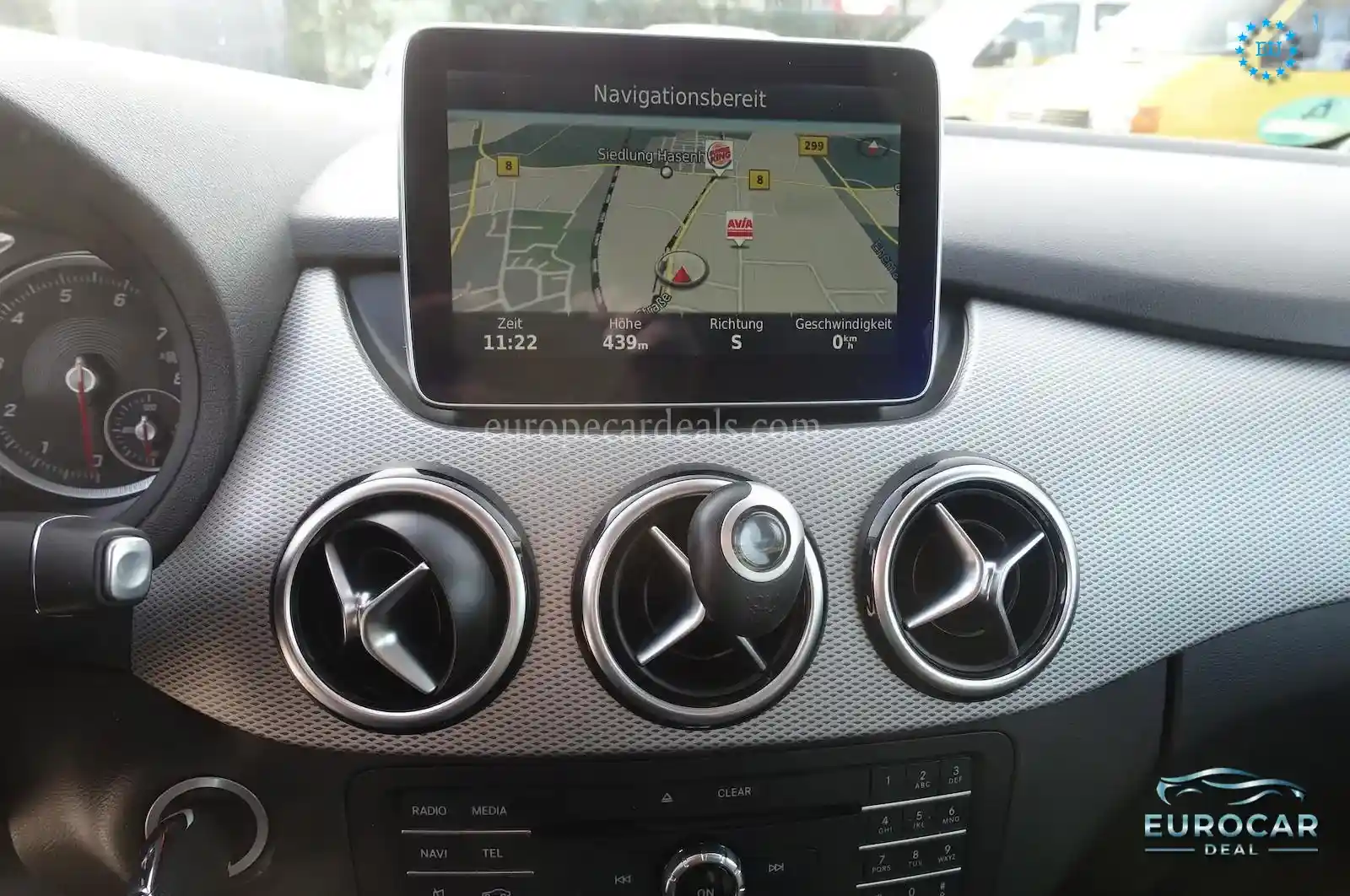 Mercedes-Benz B 200