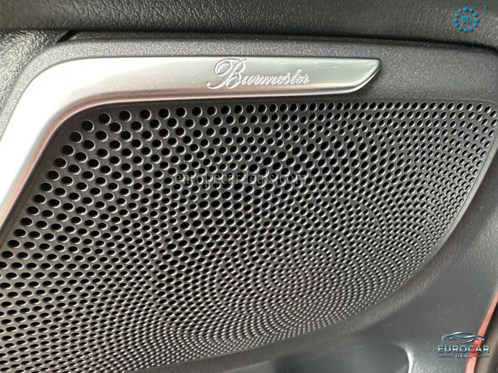 Mercedes-Benz V 220