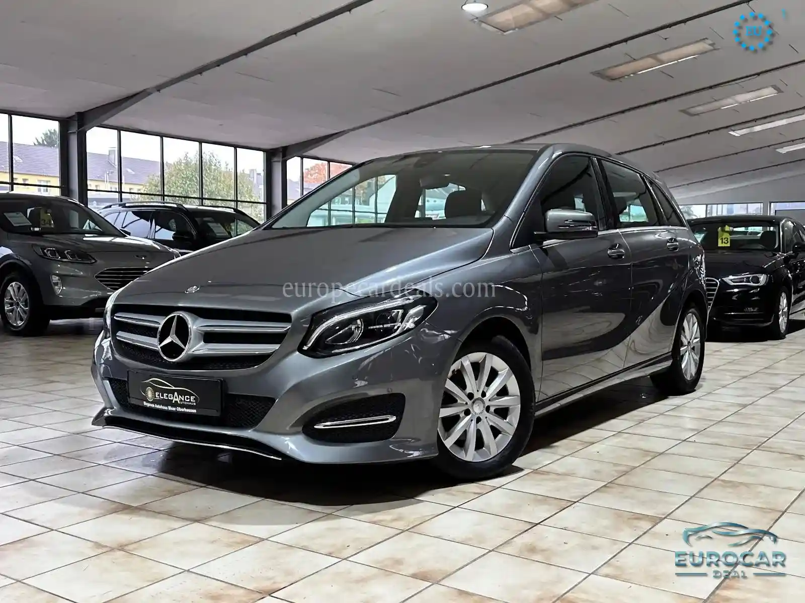 Mercedes-Benz B 220