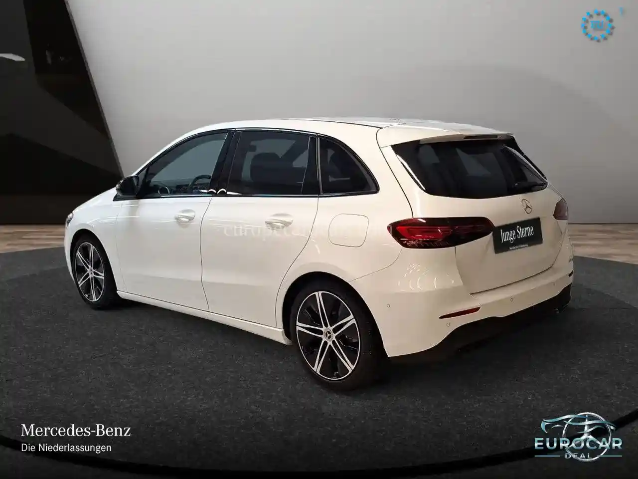 Mercedes-Benz B 200