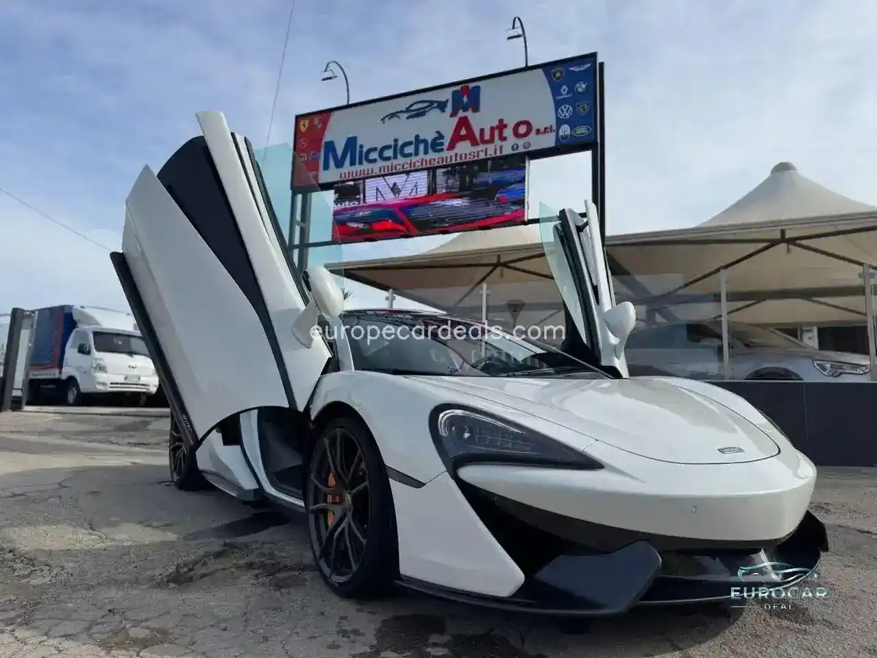 McLaren 570S