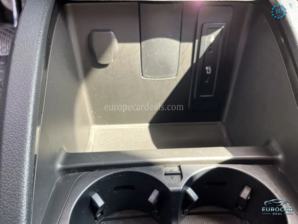 Mercedes-Benz V 220