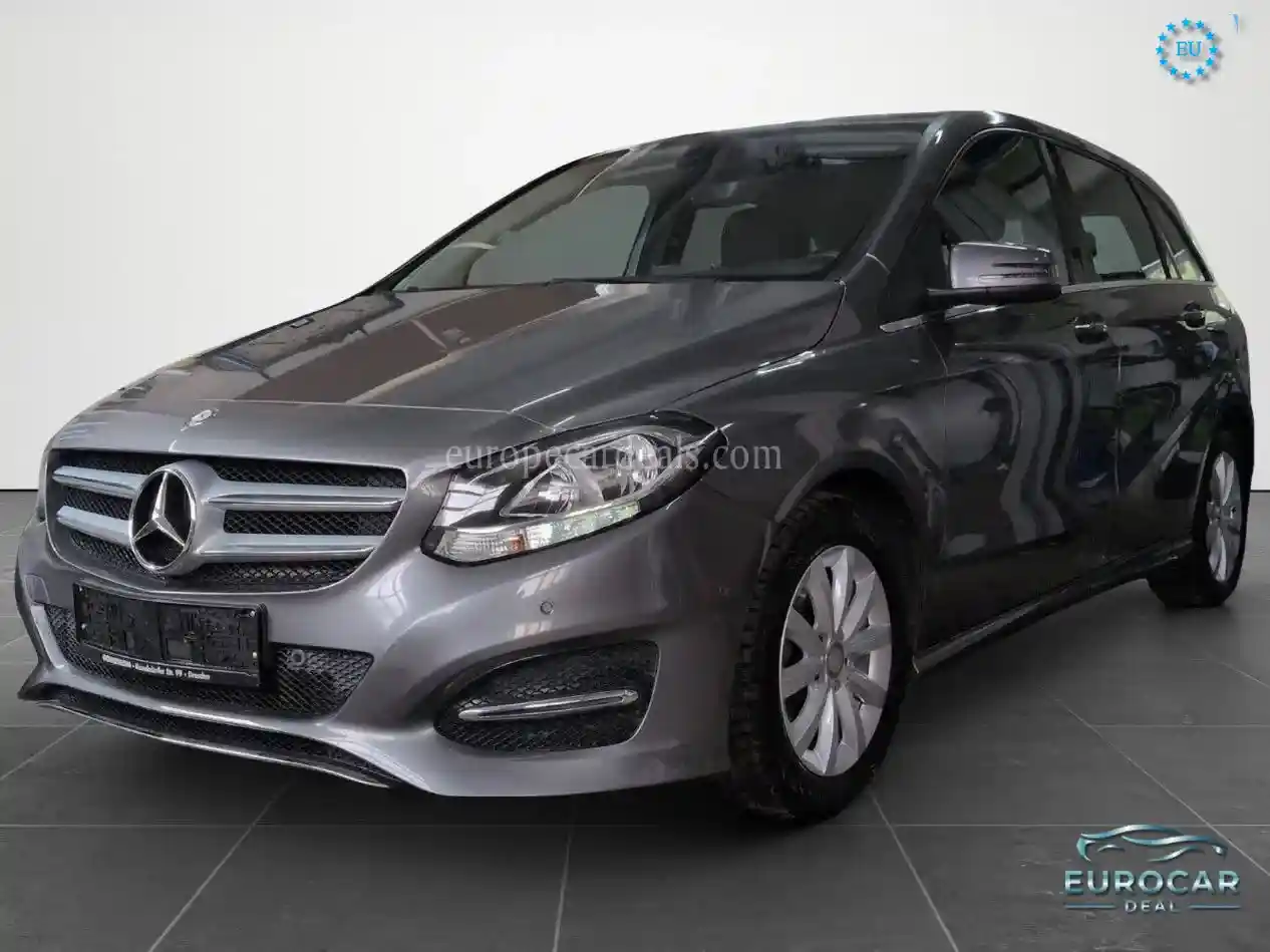 Mercedes-Benz B 180