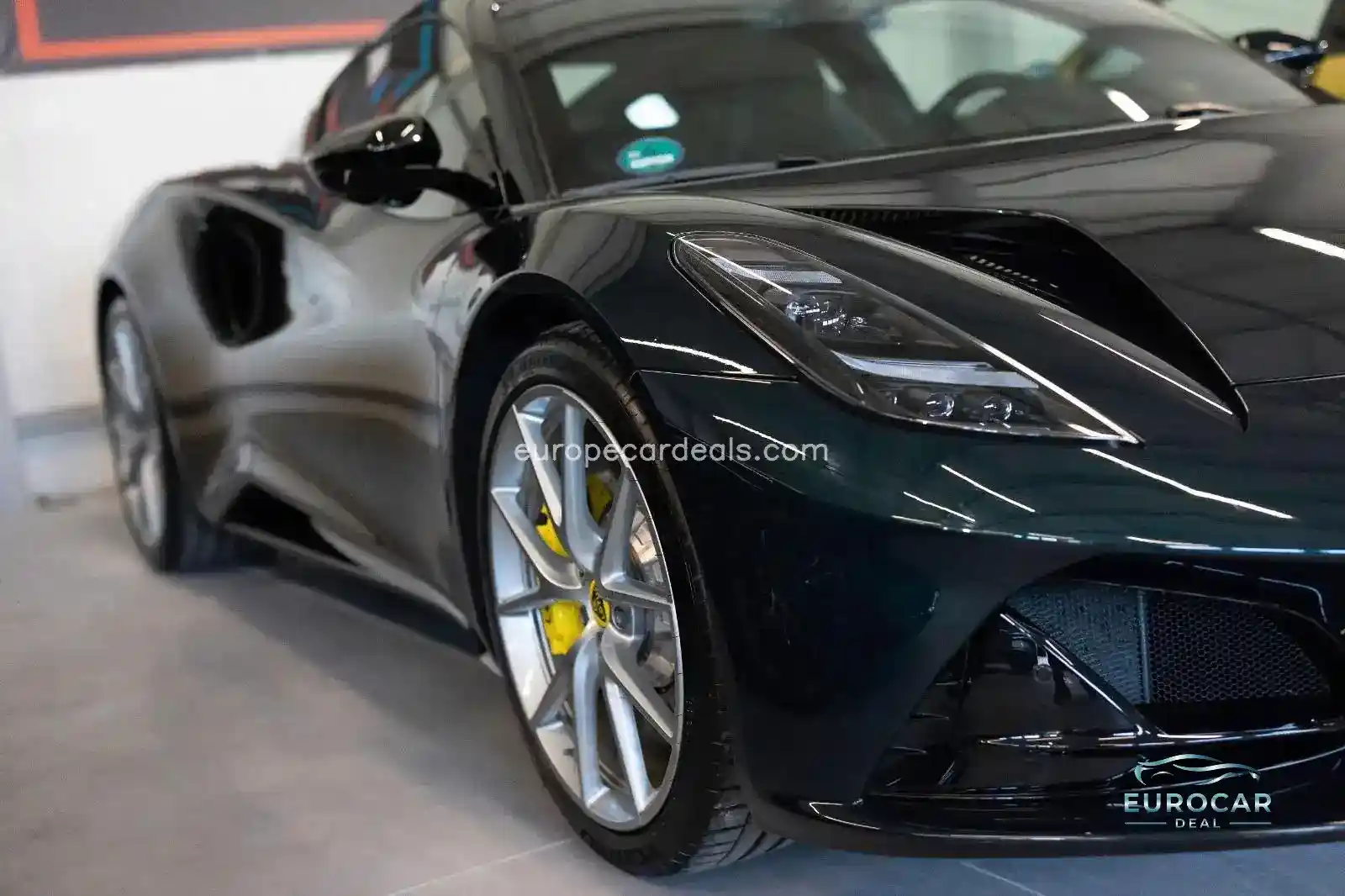 Lotus Emira