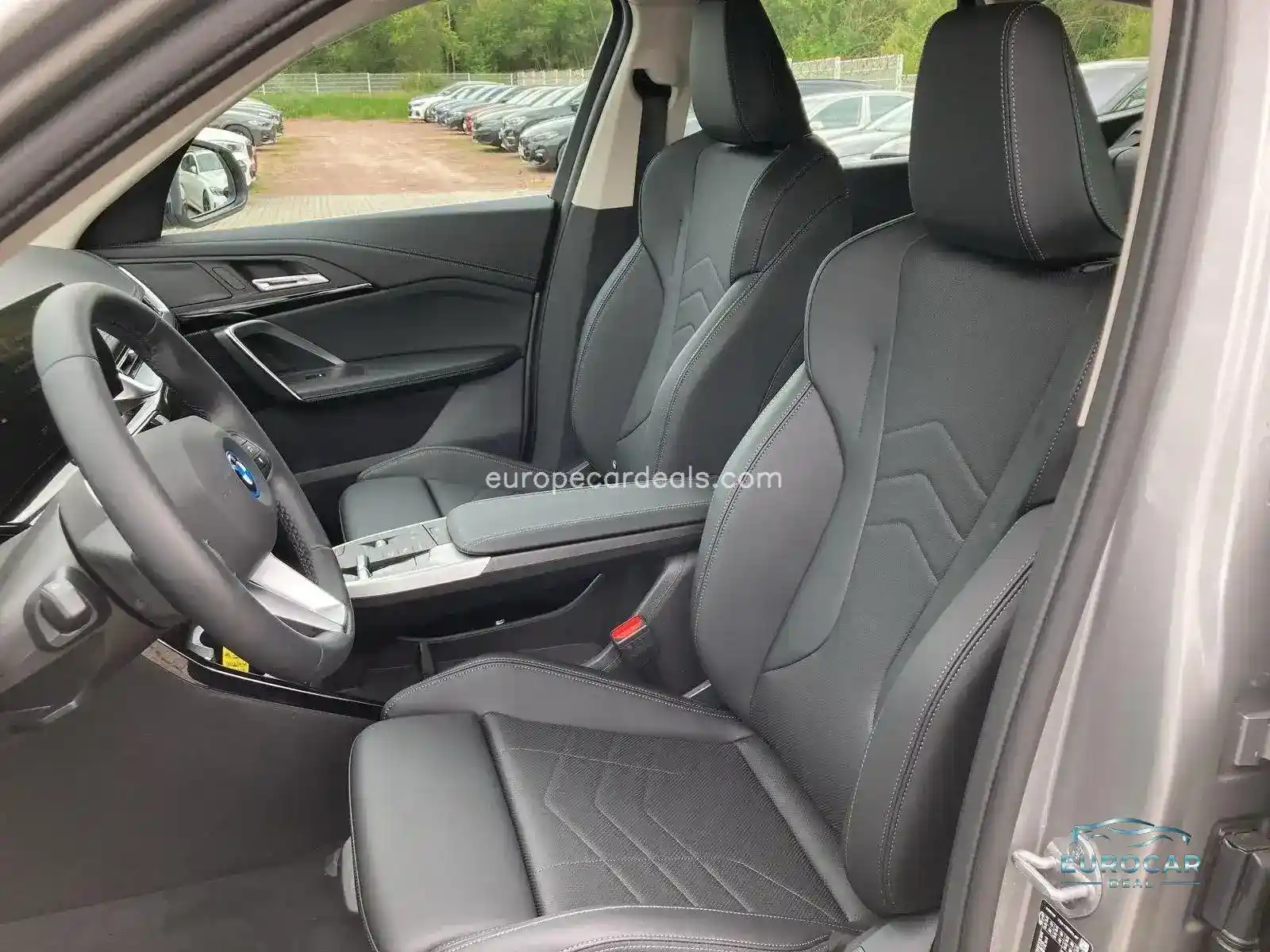 BMW iX1