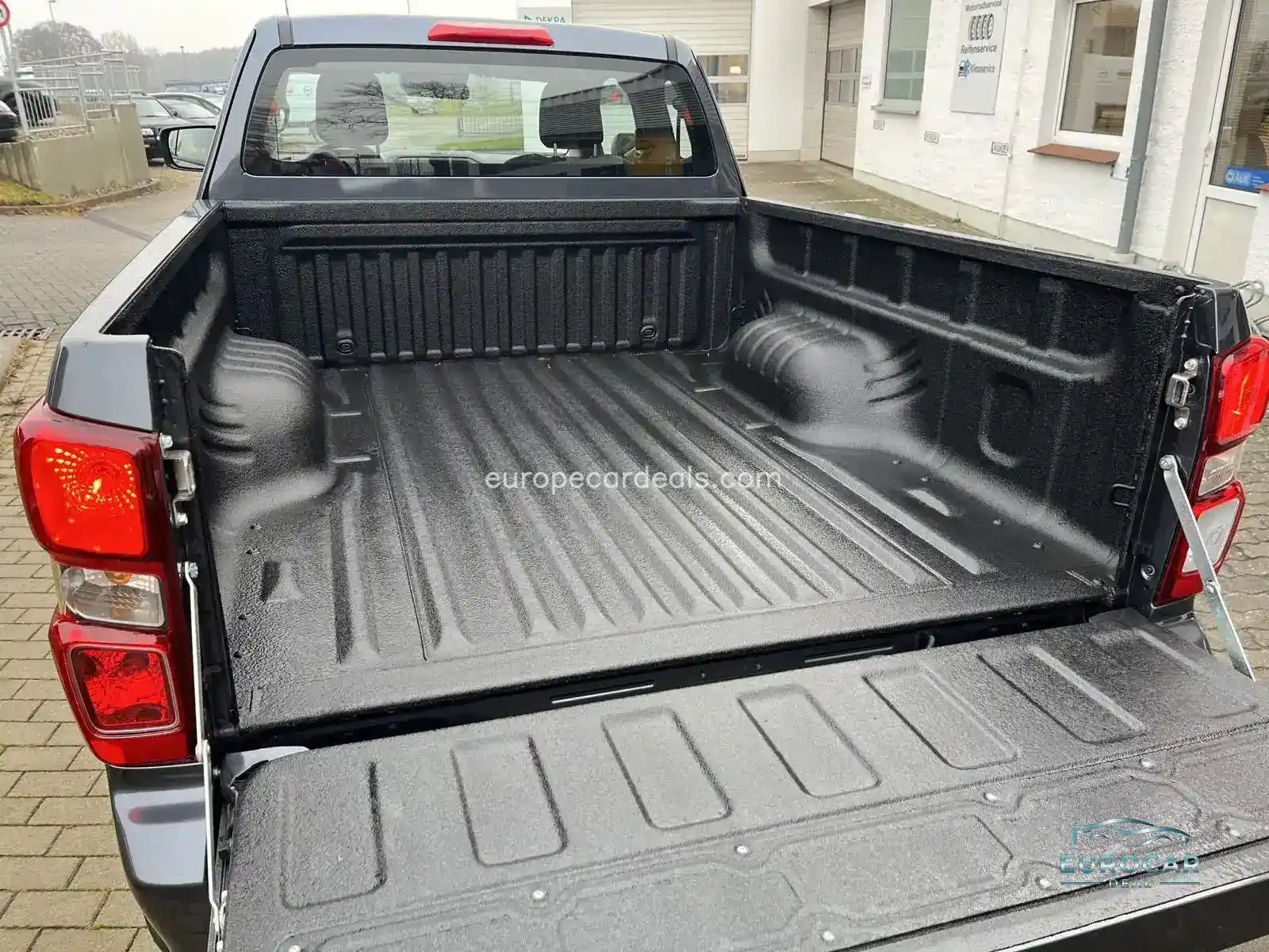 Space Cab 4WD LS Automatik