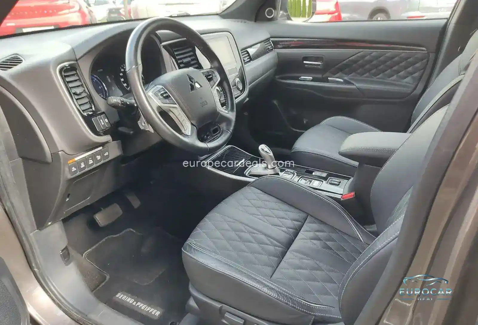 Mitsubishi Plug-in Hybrid Outlander