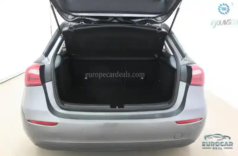 Mercedes-Benz A 160