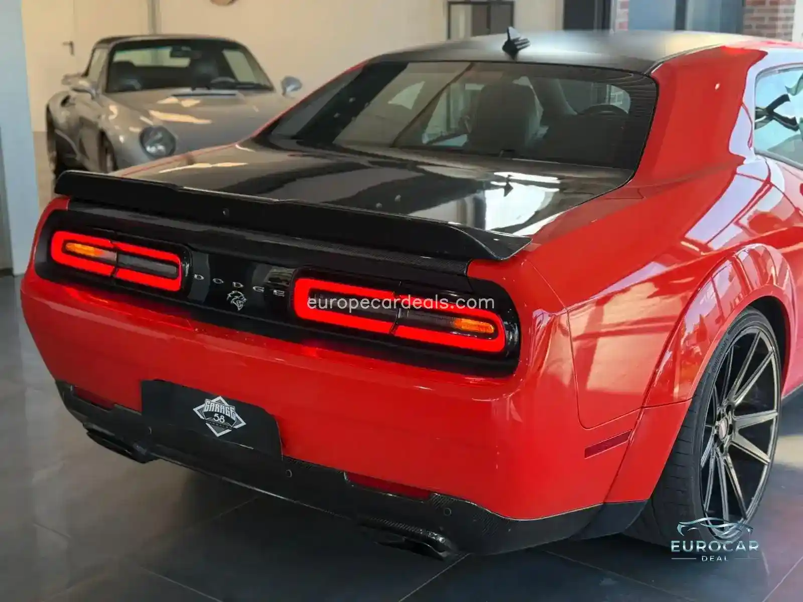 Dodge Challenger