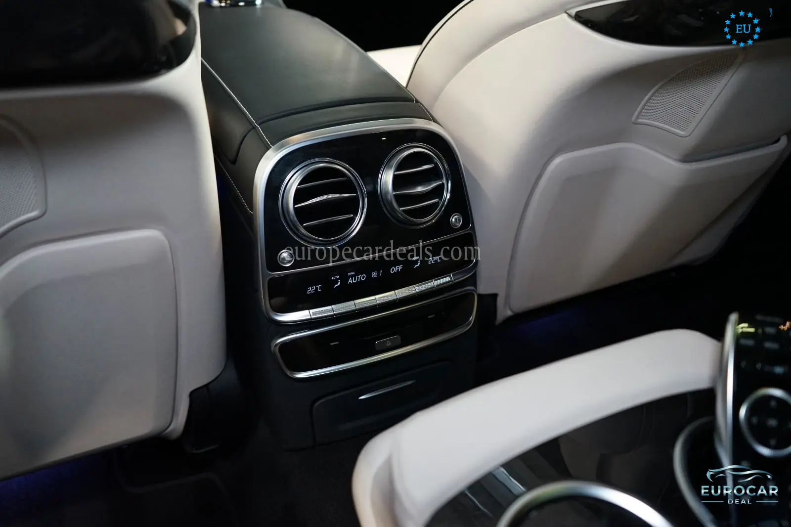 Mercedes-Benz S 560