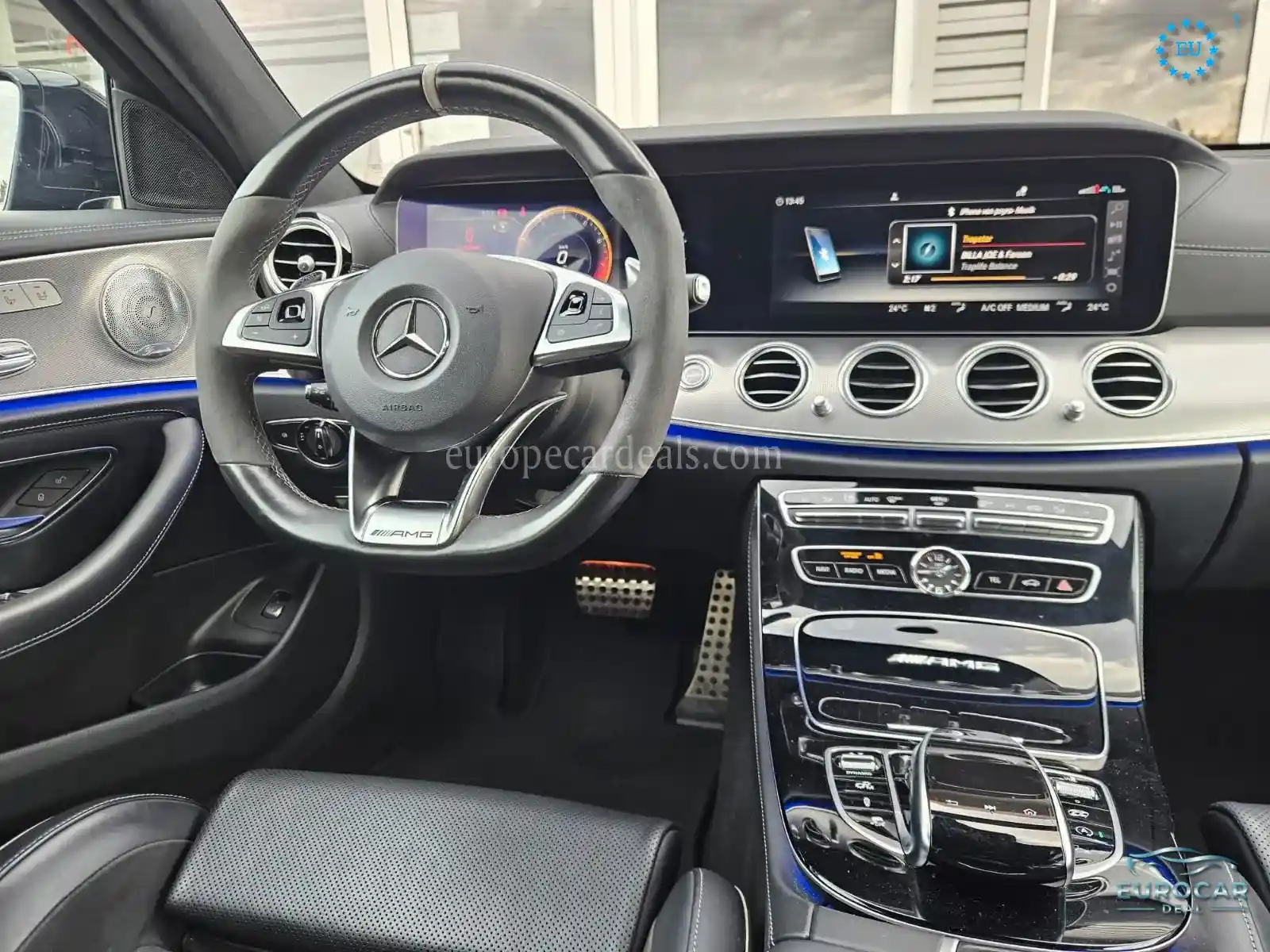Mercedes-Benz E 63 AMG