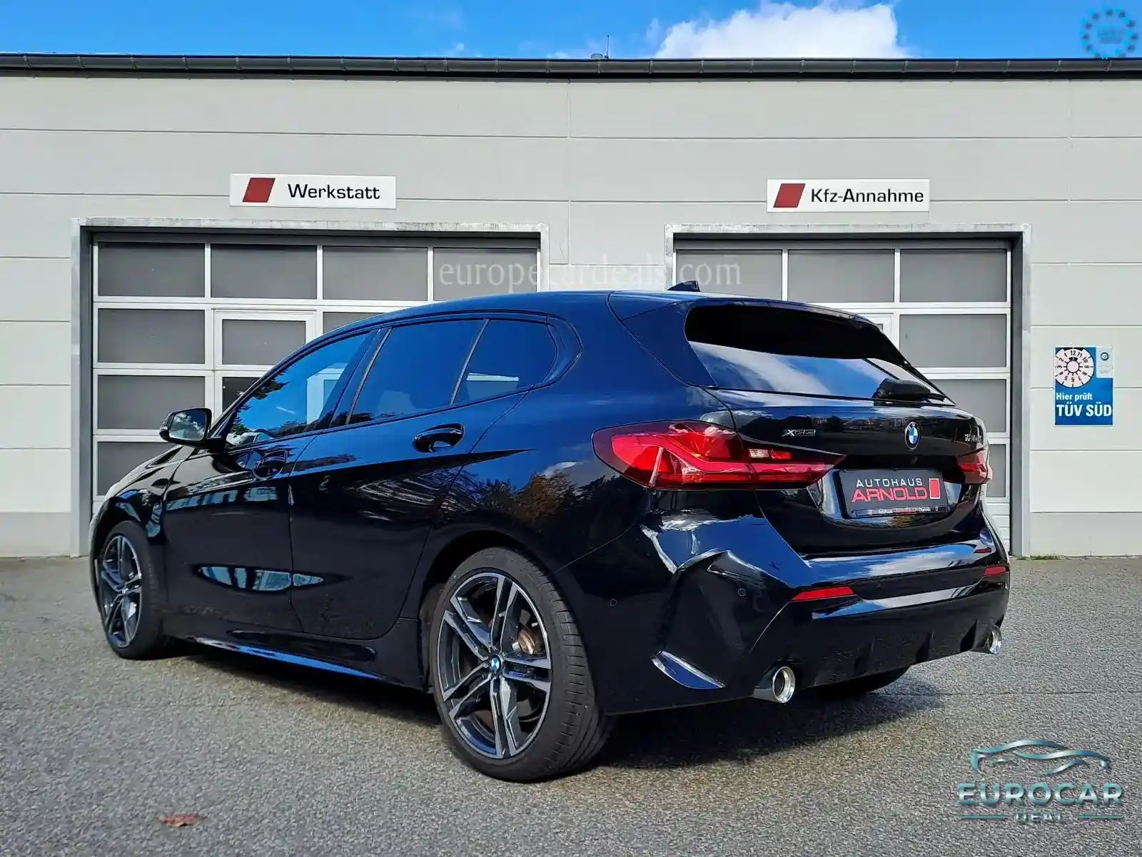BMW 120
