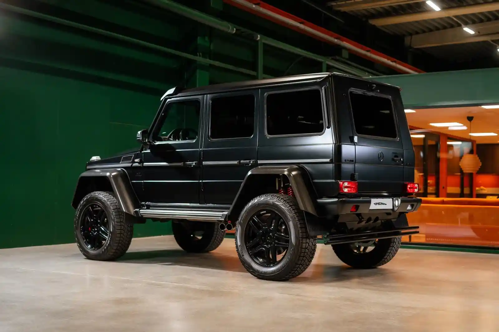 Mercedes-Benz G 500