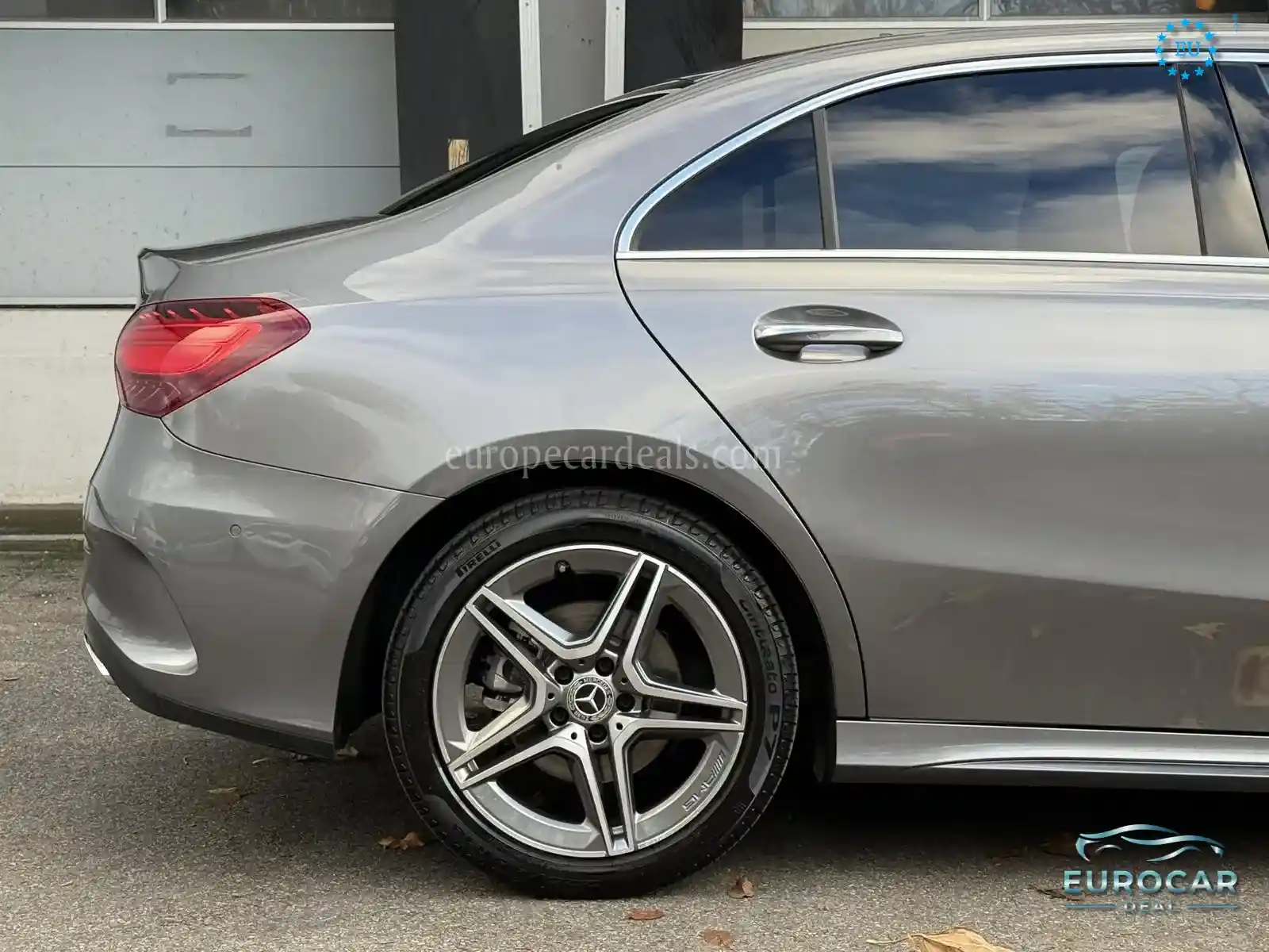 Mercedes-Benz A 200