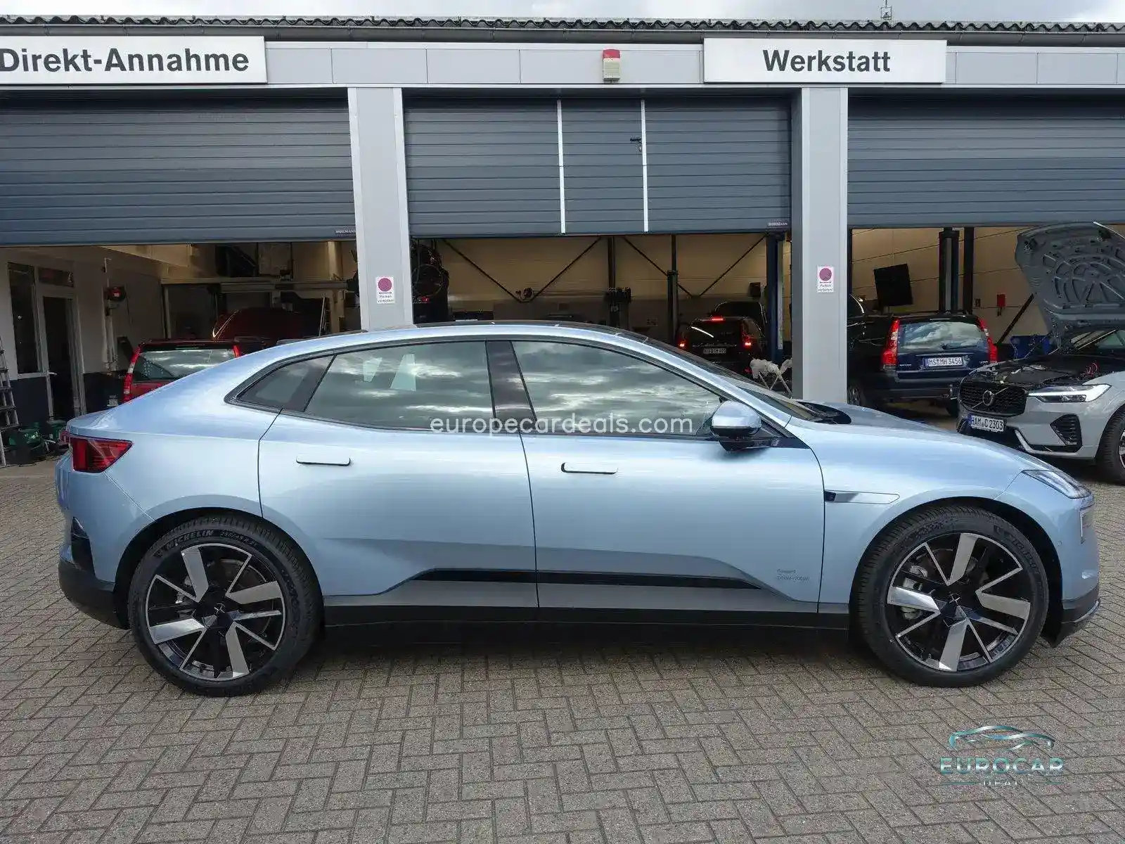 Polestar 4