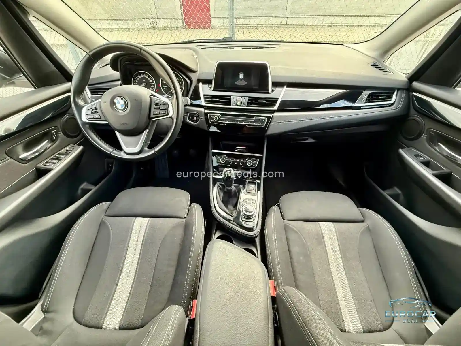 BMW 218