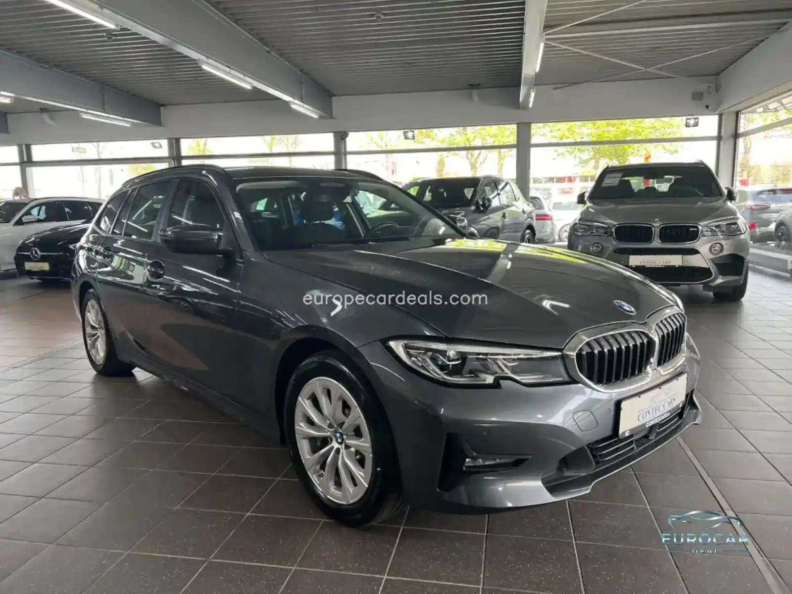 BMW 330
