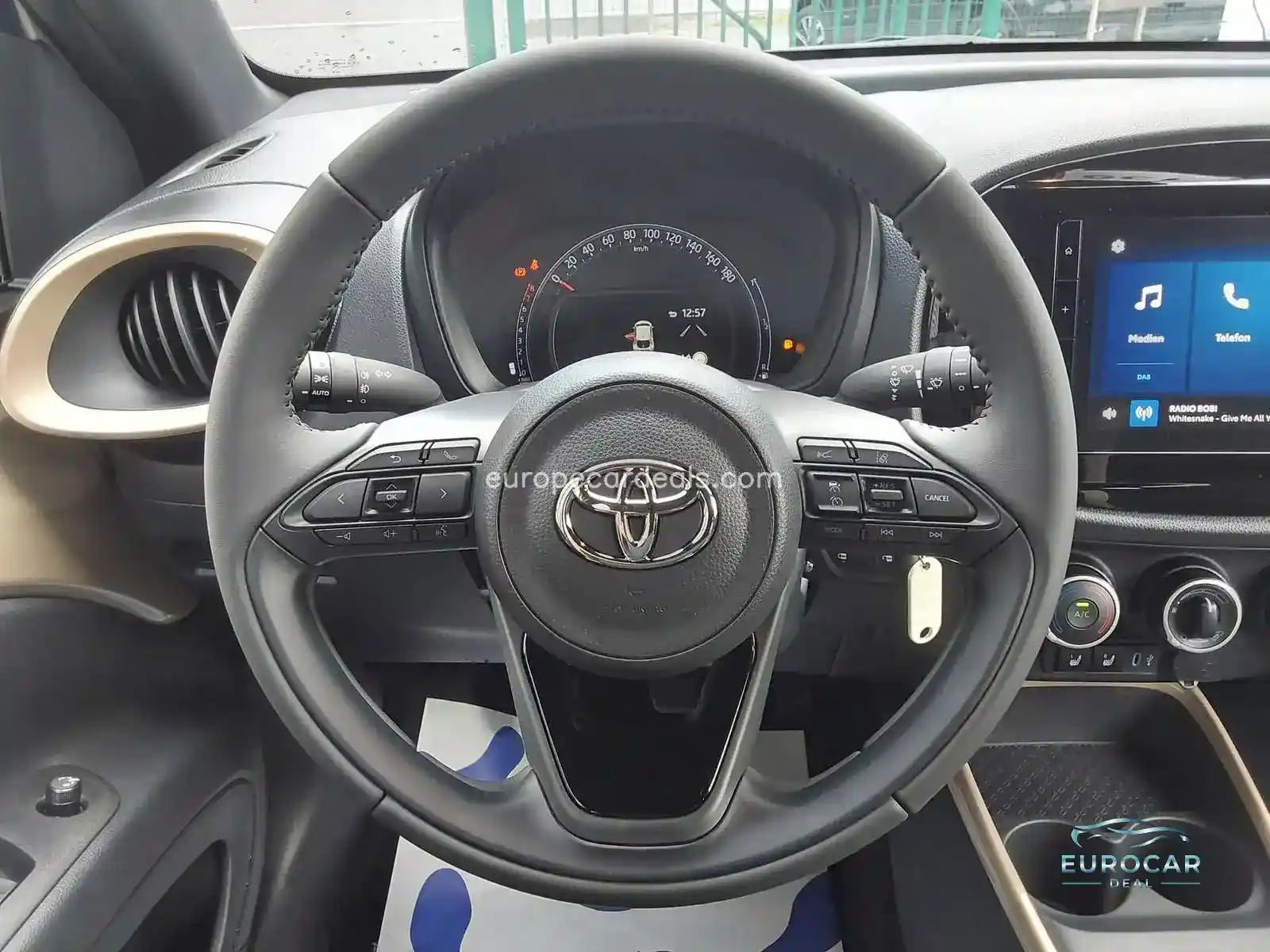 Toyota Aygo (X)