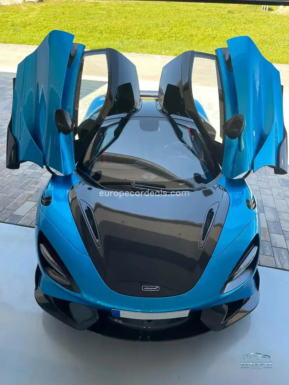 McLaren 765LT