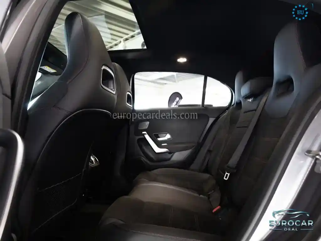 Mercedes-Benz A 35 AMG