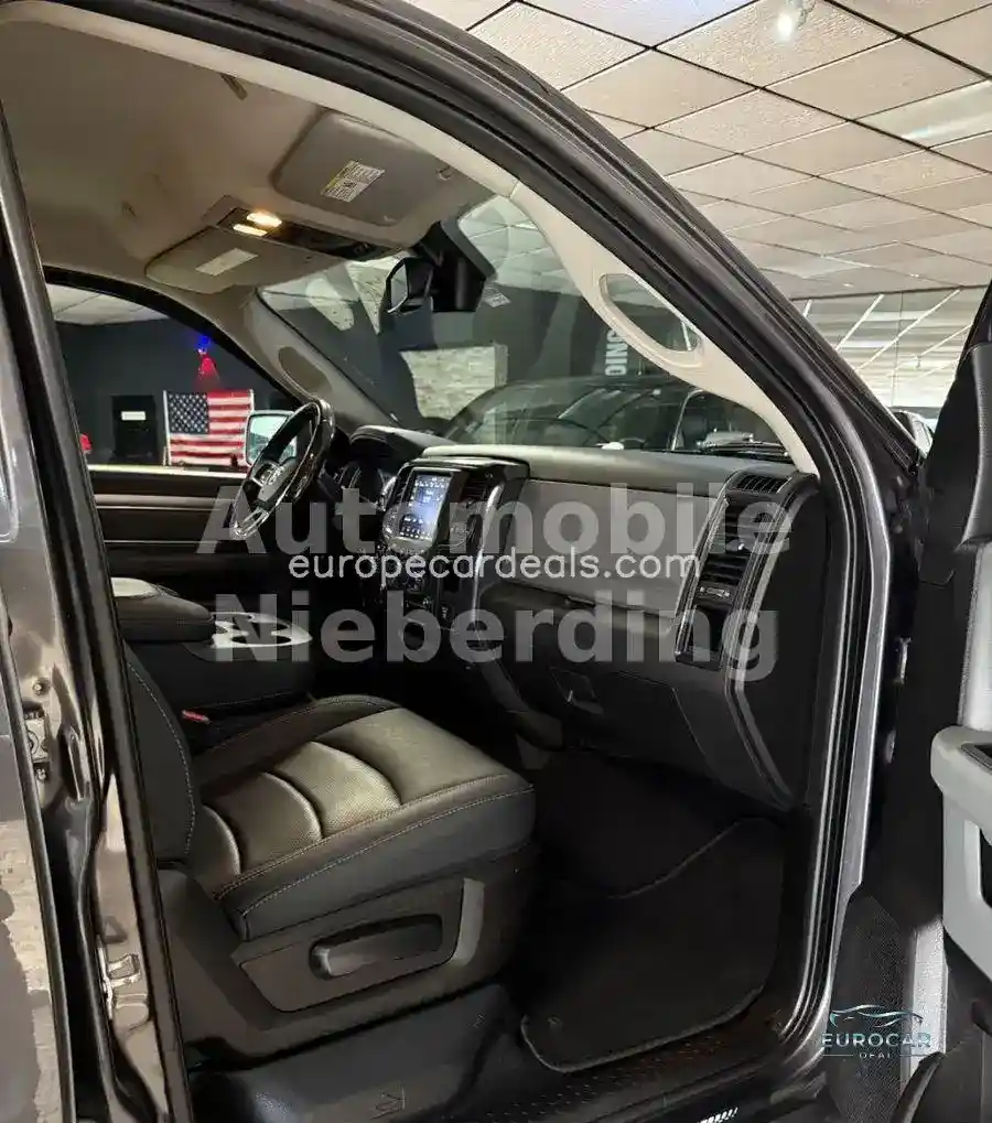 Dodge RAM