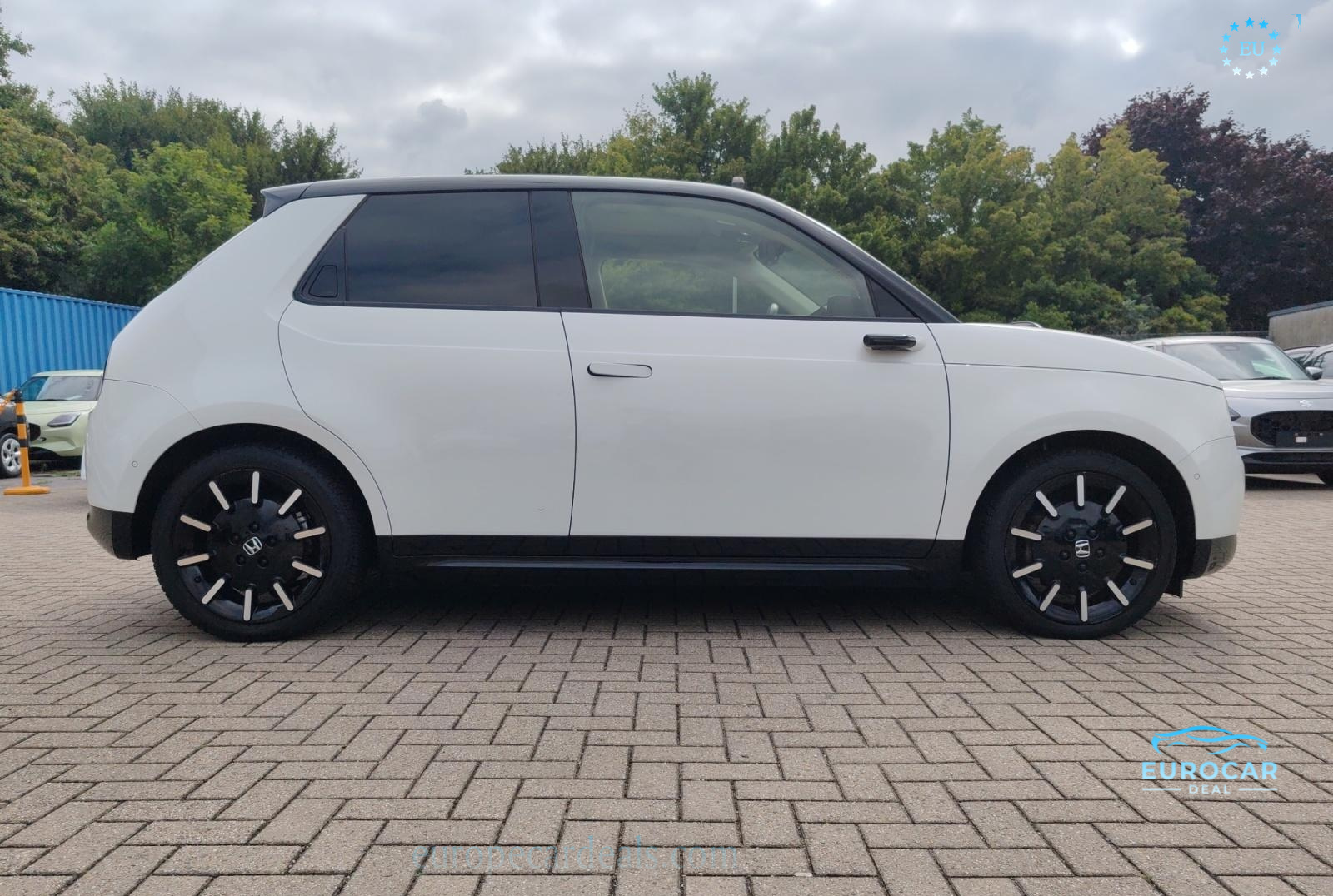 Honda e