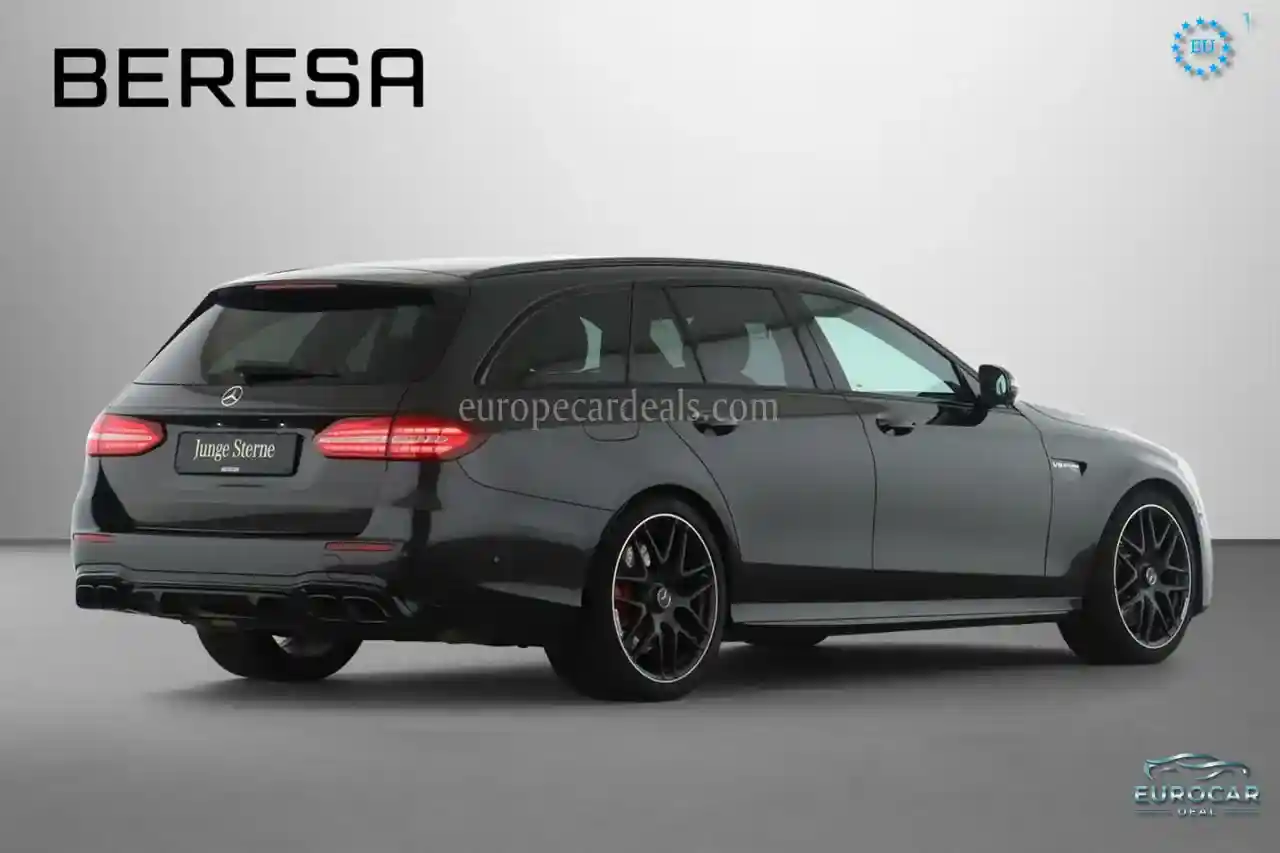 Mercedes-Benz E 63 AMG