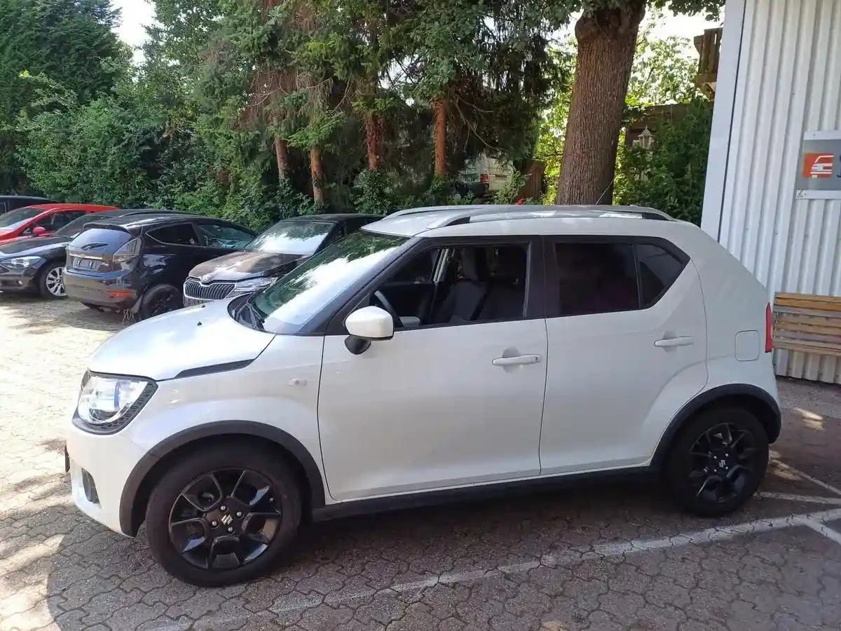 Suzuki Ignis