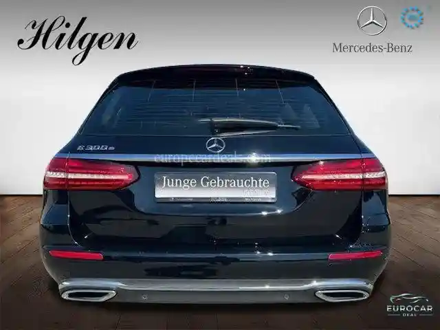 Mercedes-Benz E 300