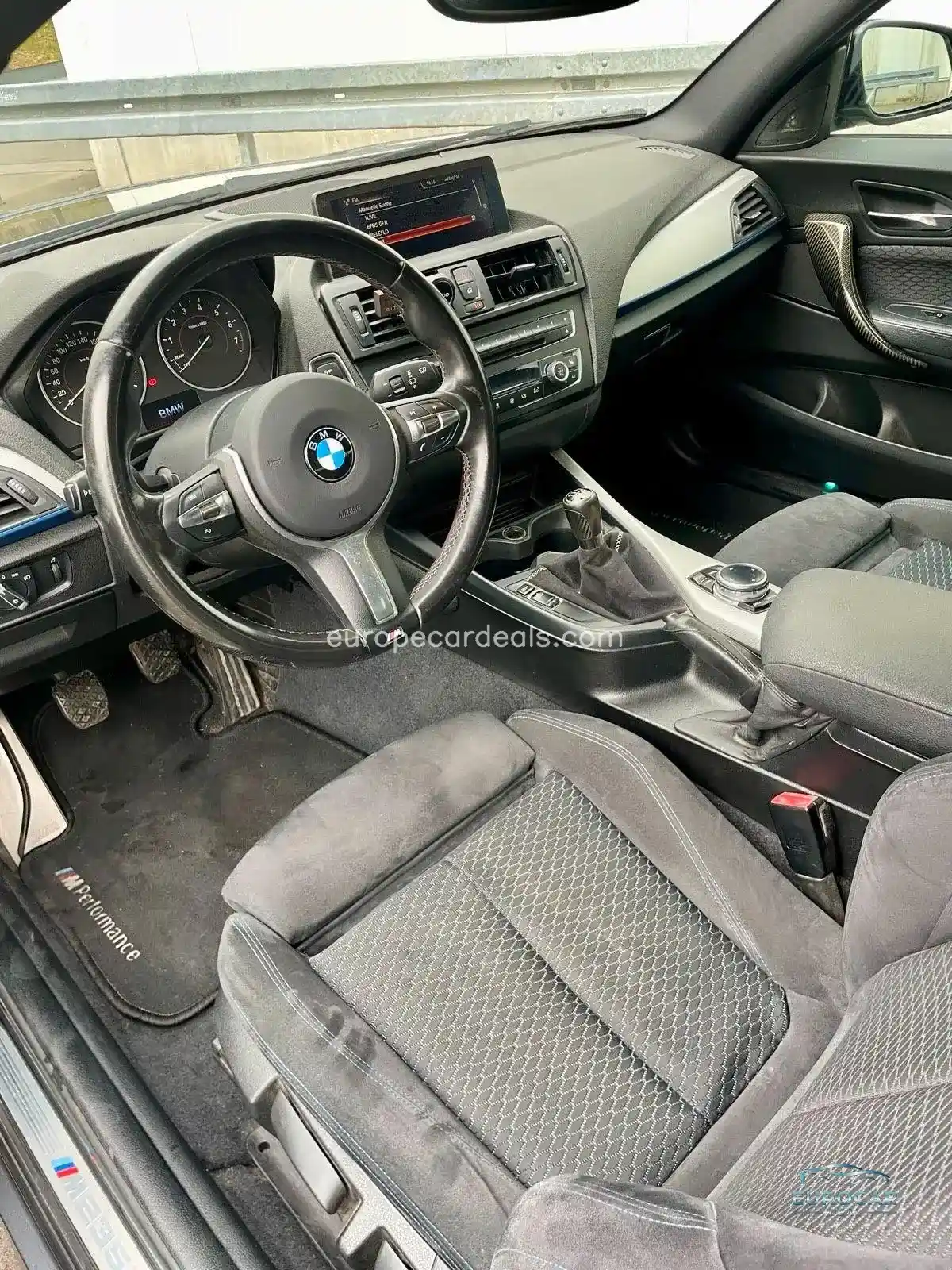BMW M235
