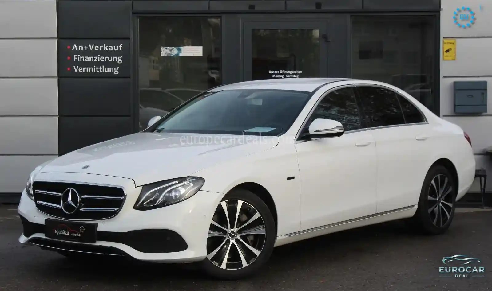 Mercedes-Benz E 300
