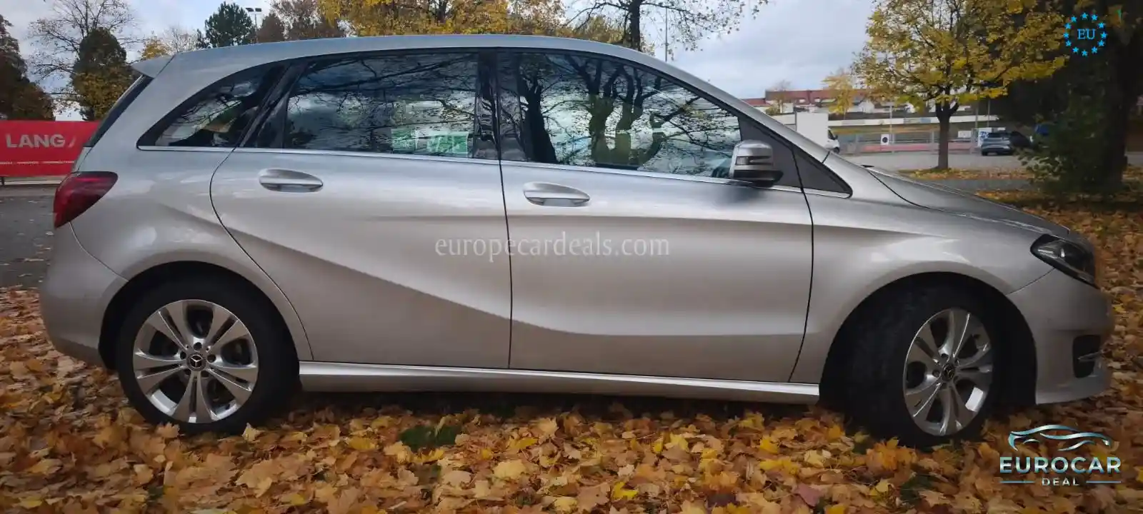 Mercedes-Benz B 180