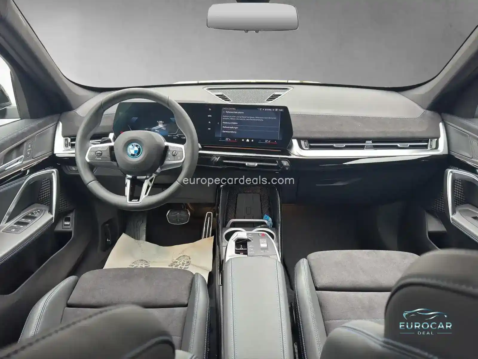 BMW iX1