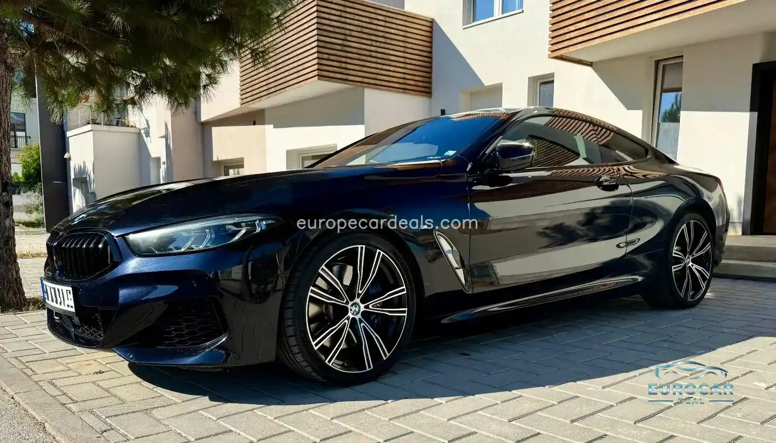 BMW 840