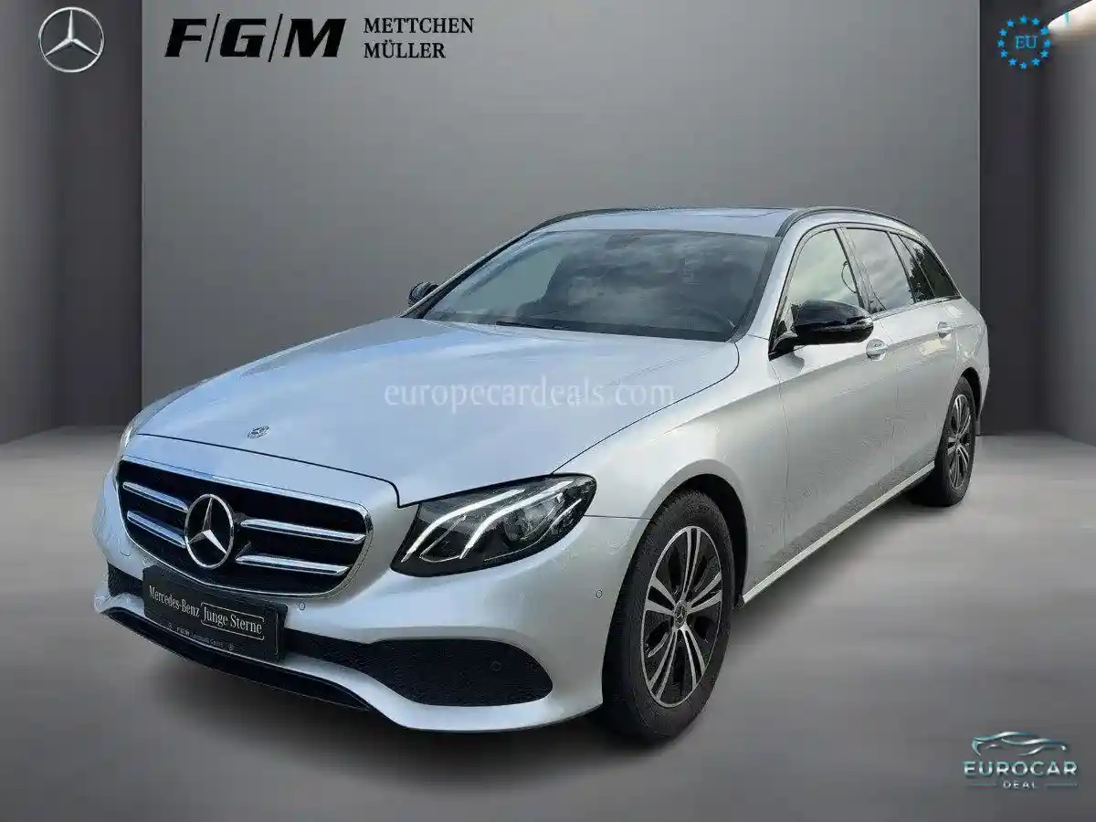 Mercedes-Benz E 220