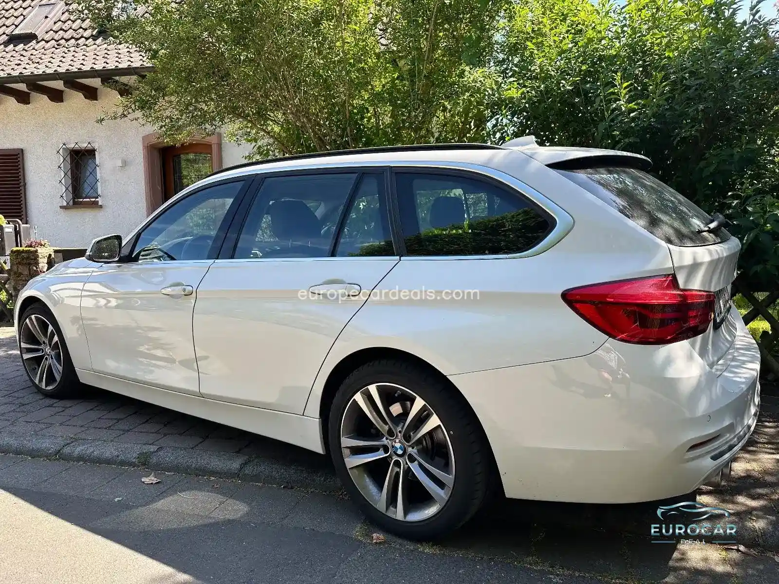 BMW 320