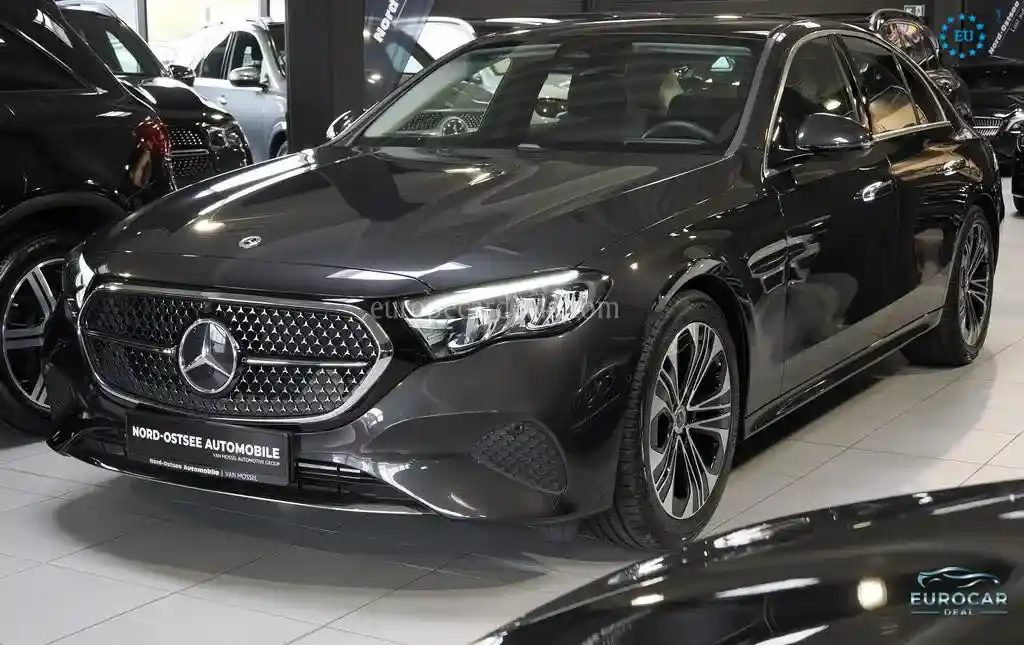 Mercedes-Benz E 220