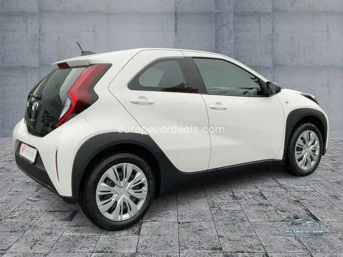 Toyota Aygo (X)