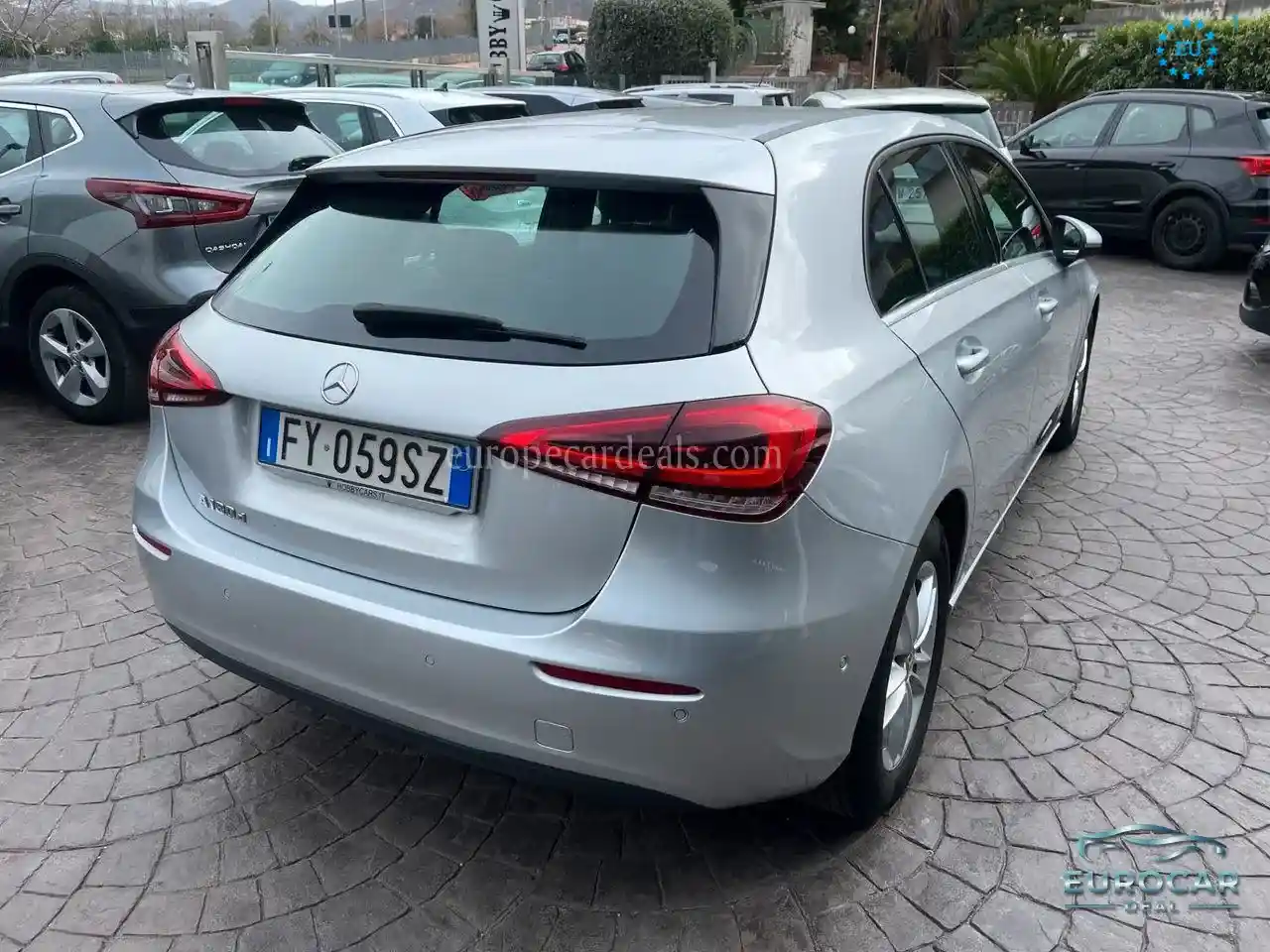 Mercedes-Benz A 180