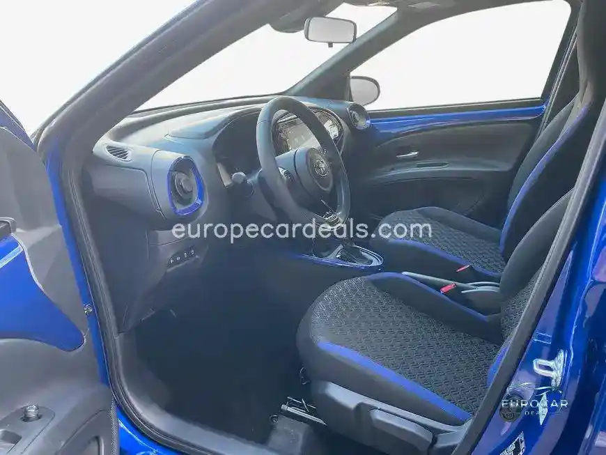 Toyota Aygo (X)