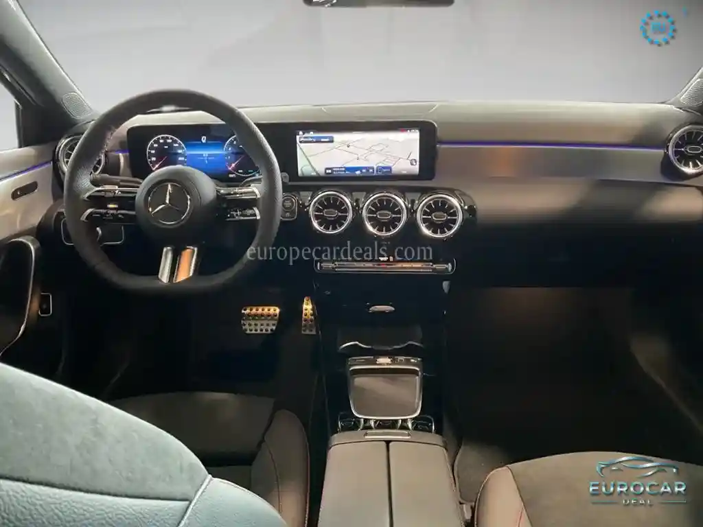 Mercedes-Benz A 220