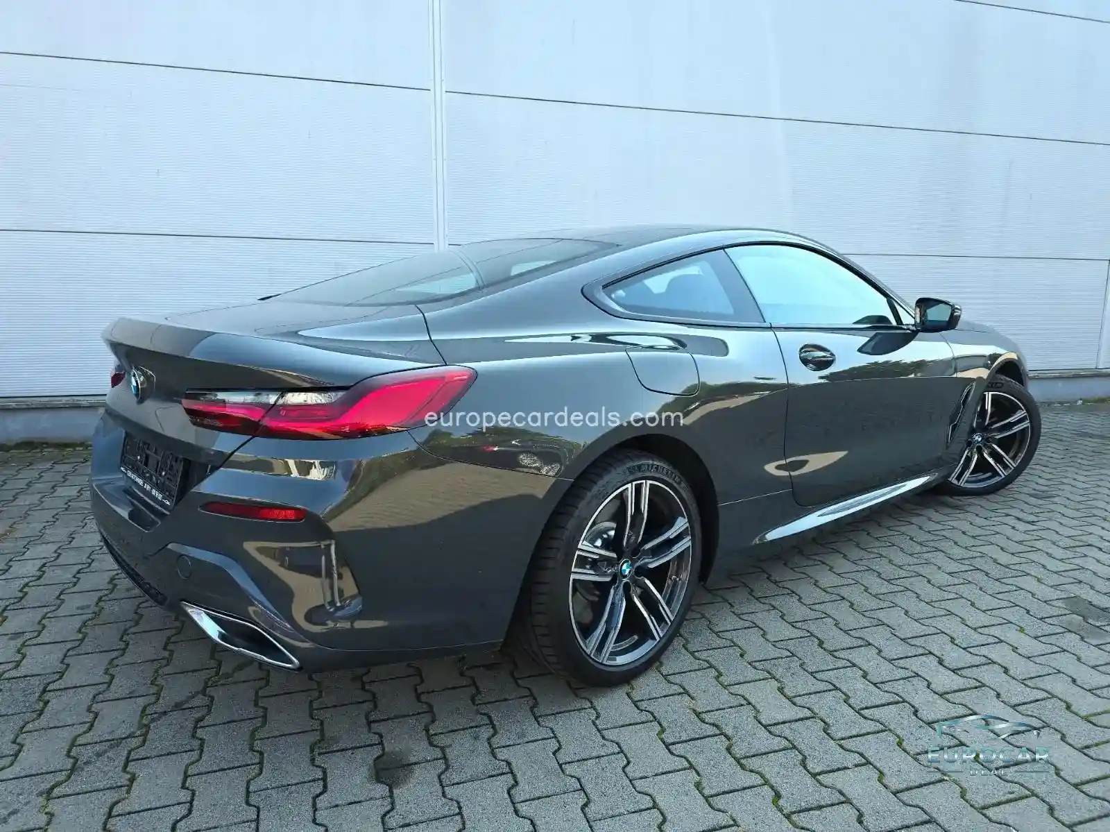 BMW 840