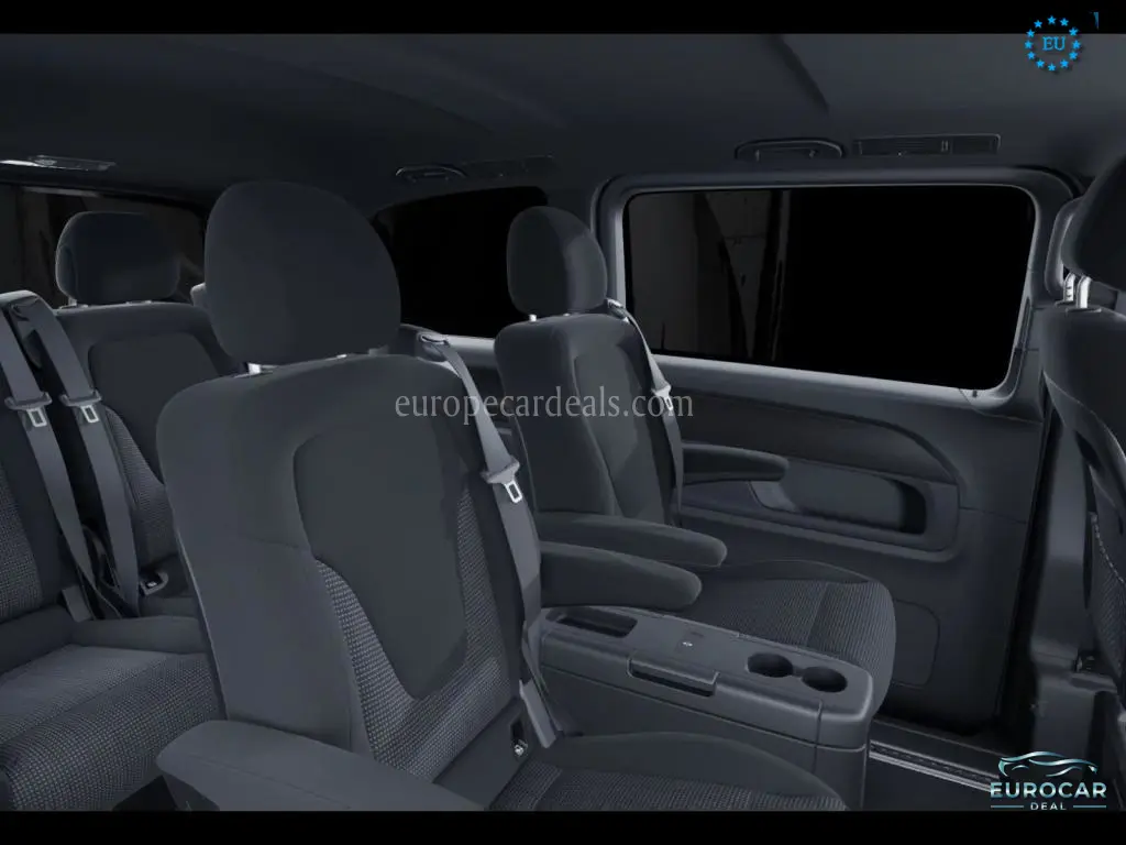 Mercedes-Benz V 220
