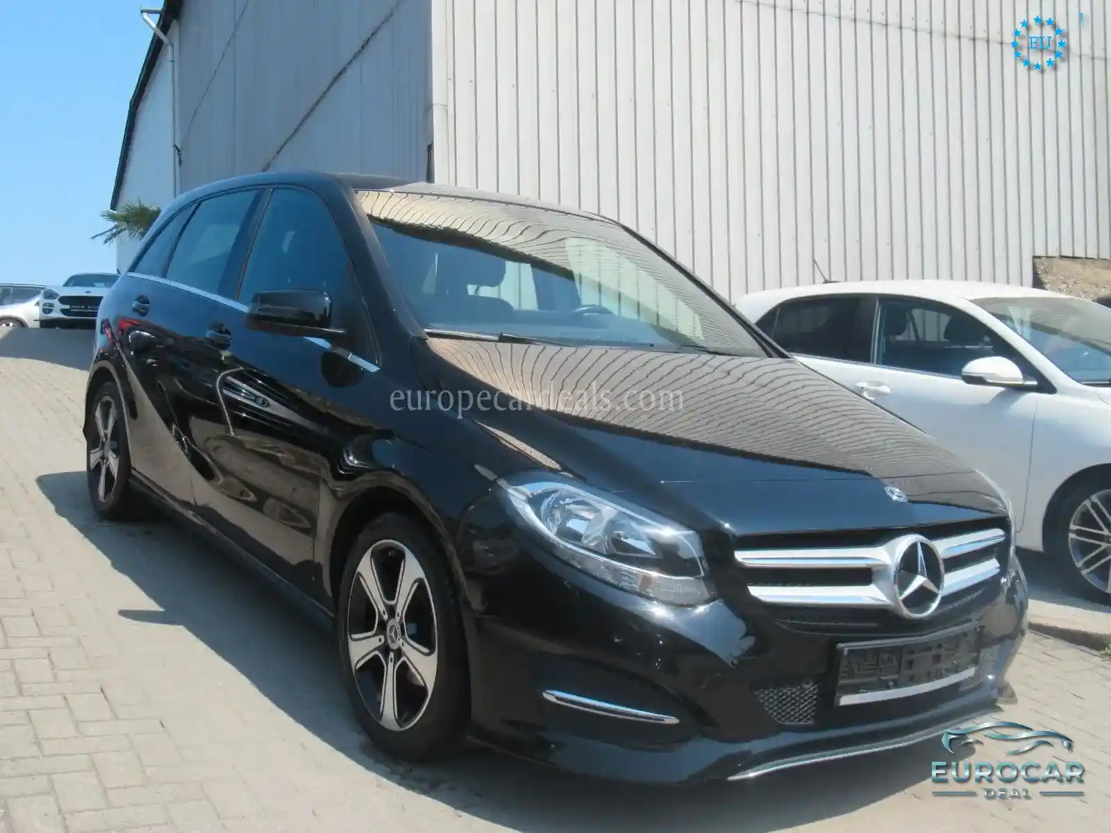 Mercedes-Benz B 180