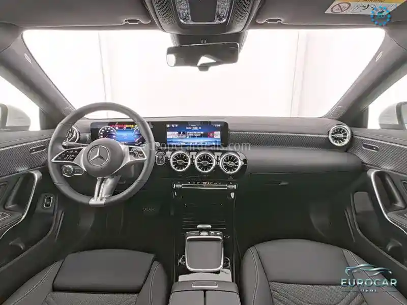 Mercedes-Benz CLA 180