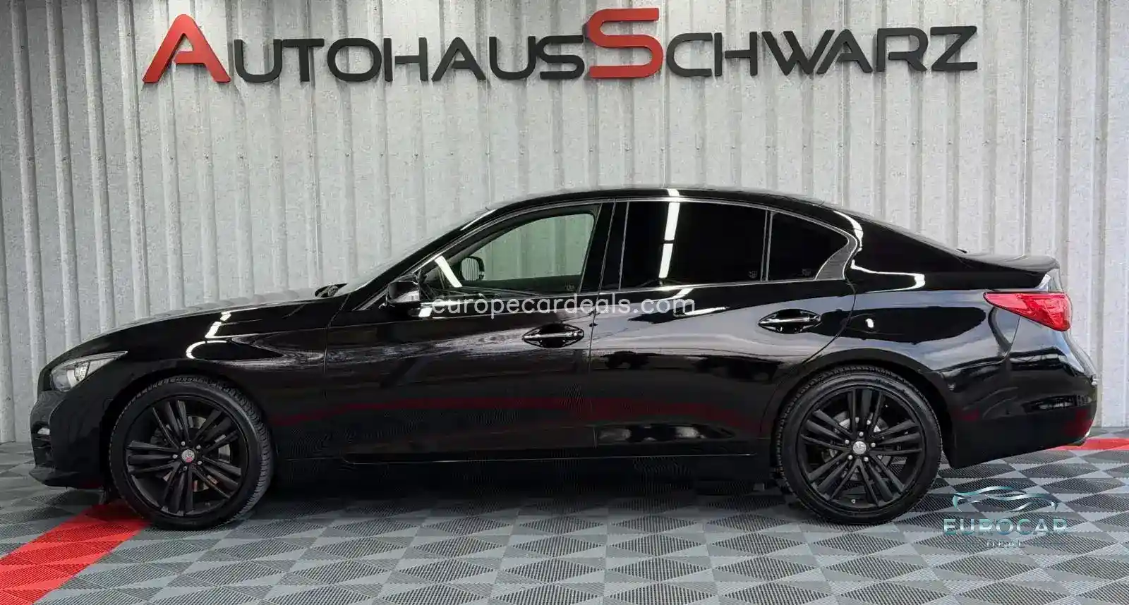 Infiniti Q50